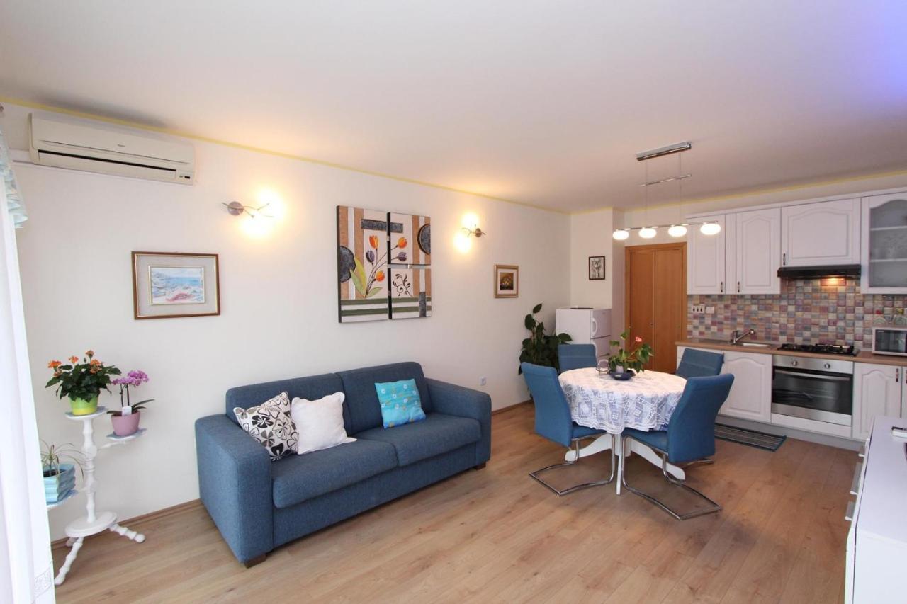 רוביני Apartments Daria מראה חיצוני תמונה