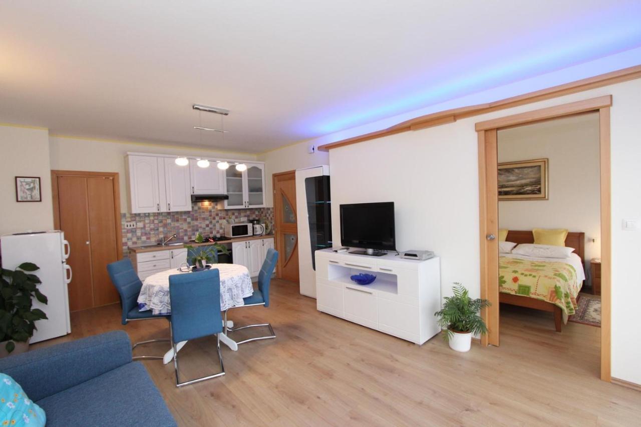 רוביני Apartments Daria מראה חיצוני תמונה