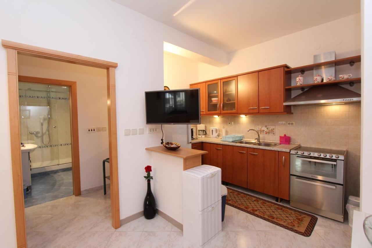 רוביני Apartments Daria מראה חיצוני תמונה