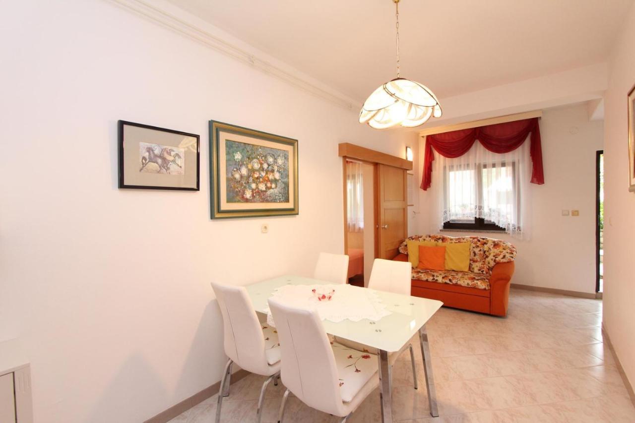 רוביני Apartments Daria מראה חיצוני תמונה