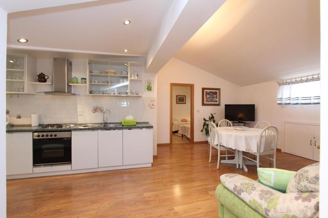 רוביני Apartments Daria מראה חיצוני תמונה