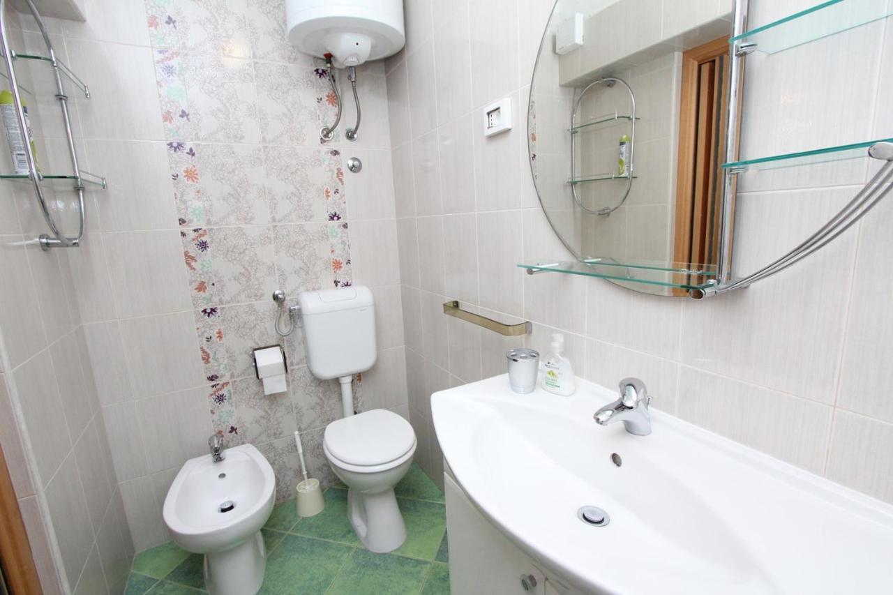 רוביני Apartments Daria מראה חיצוני תמונה